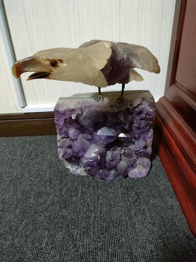 最終値下☆レア品☆水晶の鷹の置物²²