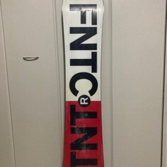 スノーボード　FNTC TNT R  20-21 147センチ