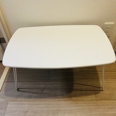 コンパクト折りたたみテーブル(白)