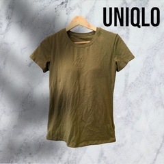 UNIQLO ティシャツ　グリーン