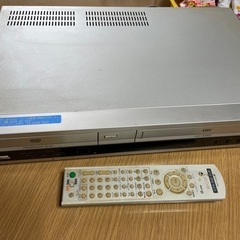 DVDプレイヤー　VHS付き