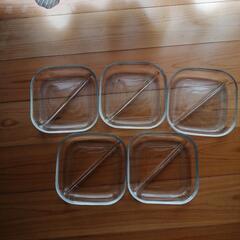 四角のガラス食器