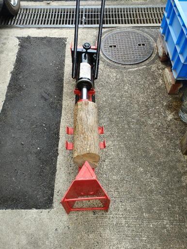 手動薪割り機