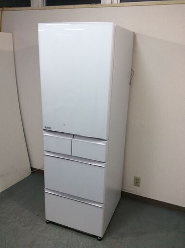 （4/15受渡済）YJT6168【MITSUBISHI/三菱 5ドア冷蔵庫】極美品 2021年製 MR-MB45GL-W 家電 キッチン 冷蔵冷凍庫 左開きドア 自動製氷 451L