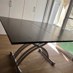 昇降式テーブル　天板も2サイズへ変更可能　