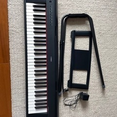 3/17まで　電子ピアノ　YAMAHA piaggero NP-...
