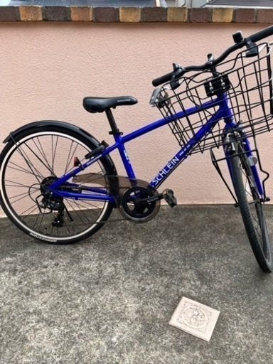 24型 外装6段変速　自転車　美品　屋内保管 24型軽快車外装6段オートライト ブラック(ブラック): カー