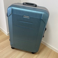 World traveler スーツケース
