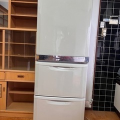 2005年式　三菱　冷蔵庫