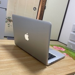 Apple MacBook Pro 8GB + 512GB いい...