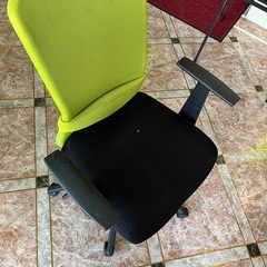 事務椅子　椅子　ゲームチェア　チェア