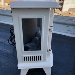 ミドルワイド暖炉型ファンヒーター BLT-999B-8 ニトリ