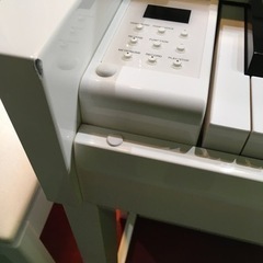 e76 YAMAHA NU1PBW 2016年製　電子ピアノ　ヤマハ