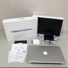 Apple MacBook Air 11inch Early 2...