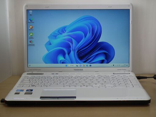 №588【SSD256GB搭載WIN11Home64bit 東芝 Satellite TX/77MWHYD Core-i5/ﾒﾓﾘ4GB/Office365】