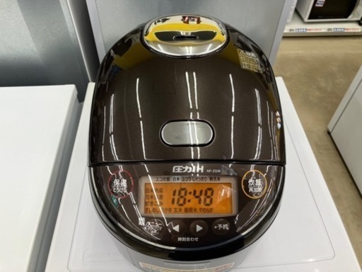 未使用品 ZOJIRUSH/象印 10合炊飯器 2019年 NP-ZG18 6586