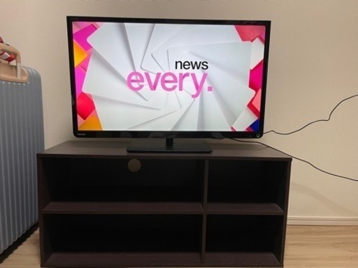東芝32インチ液晶テレビ32S5 + 壁寄せテレビスタンド
