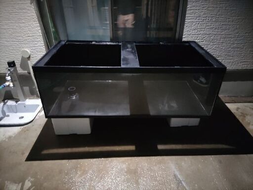 アクリル水槽150×75×50、120×45×45セットです。❗