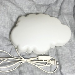 IKEA 雲型壁掛けライト