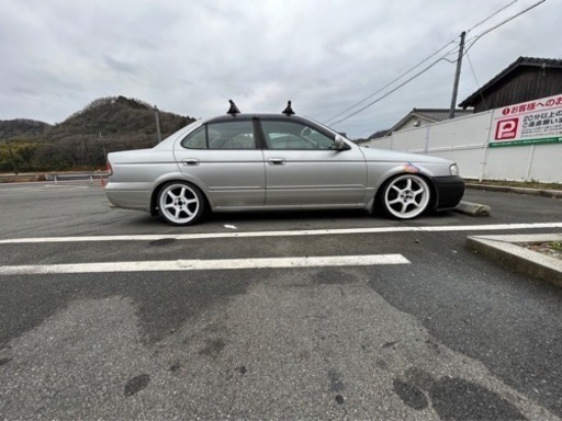 日産　FB15サニー