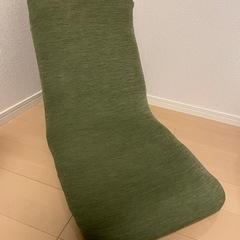 座椅子　緑　(ニトリ製)