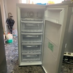 5km以内配送無料　保証付き　三菱電機 ノンフロン冷凍庫 ＭＦ－Ｕ１２Ｙ－Ｓ１ 5km以内配送無料 保証付き 三菱電機 ノンフロン冷凍庫 MF－U12Y