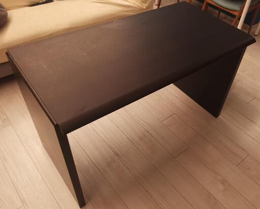 ビクターインテリア　机　幅121cm 奥行61cm 高さ72cm