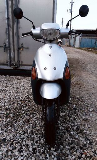 優れたエンジン。 Suzuki （スズキ）。  Let's 4. バッテリーは新品です。 エンジンオイルは新品です。 フロントタイヤほぼ新品です。 リヤタイヤはほぼ新品です。◆安い価格で安心して乗れる良いバイクを提供しています。