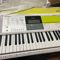 【美品】ヤマハ電子ピアノ LK-511