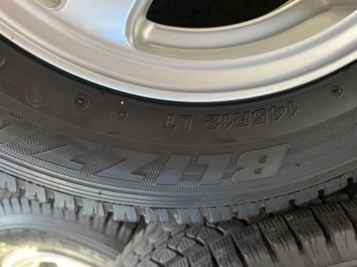スタッドレスタイヤ　軽トラ　軽貨物など　軽自動車用