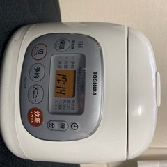 【決定済】炊飯器　3合炊き　東芝rc5xf