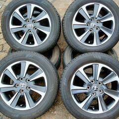 トヨタ NOAH SEIBERLING 205/60R16 タイヤホイールセット