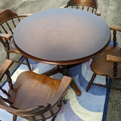 引取大歓迎　HIDA キツツキ 穂高 ダイニングテーブル ラウンドテーブル 引取大歓迎HIDA キツツキ 穂高 ダイニングテーブル ラウンドテーブル