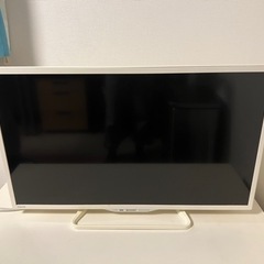 シャープテレビLC-32W2532インチ ホワイト