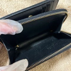 イヴサンローラン 二つ折り 財布