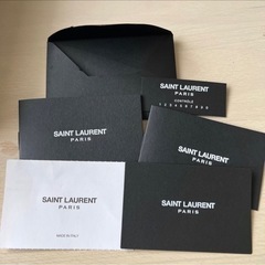 イヴサンローラン 二つ折り 財布