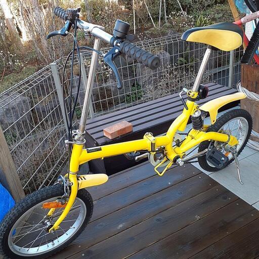 折り畳み自転車　タイヤ16インチ　外装３段ギヤ付き