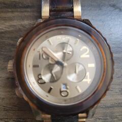 NIXONべっ甲ベルト腕時計