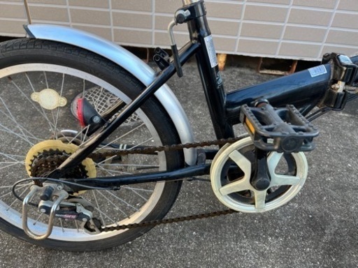 D49 ☆9000円☆ 折りたたみ中古自転車【20インチ ブラウン 】