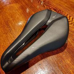 スペシャライズドS-WORKS Shiv Disk カーボンレールサドル