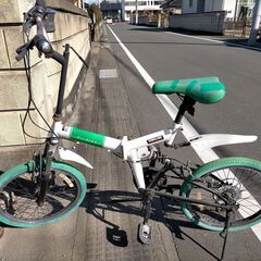 折り畳み自転車　７段切り替え付き