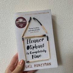 英語　洋書　Eleanor Oliphant is comple...