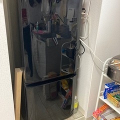 【決定済】中古冷蔵庫冷凍庫付　お譲りします。0円