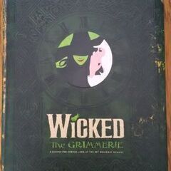 WiCKEDの本 洋書
