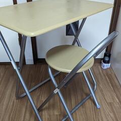 折りたたみ式テーブル＆椅子