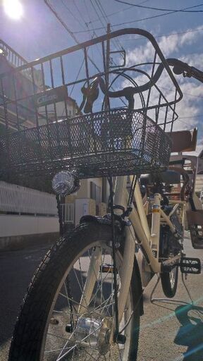 【子供乗せ自転車】Cream Cargo 3段変速仕様　チャイルドシート付き