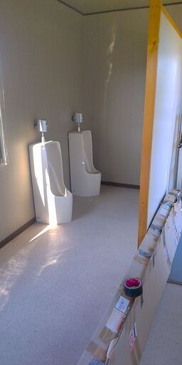 中古ユニットトイレハウス www.olhodaguadascunhas.ma.gov.br