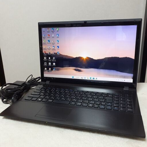【取引中です】UNITICOM　NOTEBOOK  15インチ  SSD　i5　office2021      Wi-Fi 　マルチ　テンキー付き　Windows11