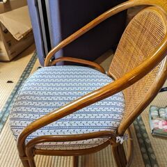 籐家具　籐椅子