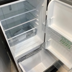 2ドア冷蔵庫 HR-D15CB Hisense 2021年製 150L(キズ凹み有) 入荷致しまし